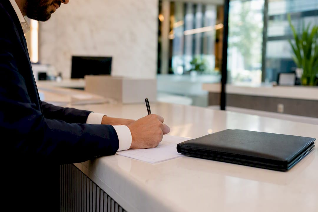 Banking & Tax: Single vs Multi Member LLCs for Nonresident Founders